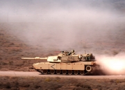 金年会全站-欧冠生死战，阿拉巴如西决巨星般接管比赛，拜仁力克马赛争冠在望