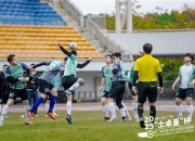 金年会app下载-足球盛事场面激烈，观众眼花缭乱欢呼不断的简单介绍