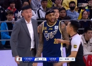 金年会电子-湖南湘涛逆袭，客场点球绝杀山东鲁能，全队欢呼胜利的简单介绍