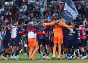 JNH体育-关于巴黎圣日耳曼客场取胜，法甲双雄较量激烈的信息