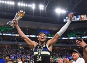 金年会官方-湖人击败雄鹿，勇取三连胜