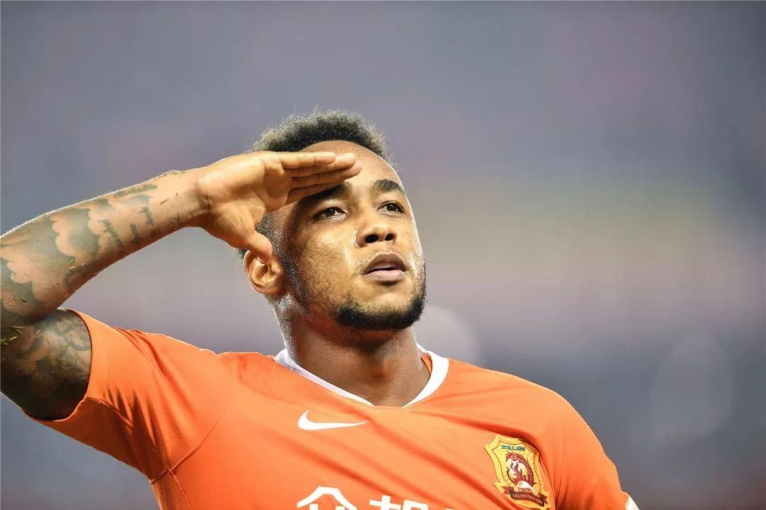 武汉卓尔信心十足，主场大胜领先优势扩大的简单介绍