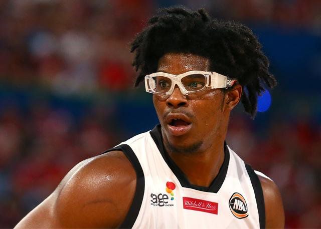 东方篮坛职业联赛迎来新外援受邀 东方篮坛职业联赛迎来新外援受邀