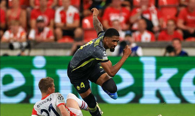 阿塞拜疆球队陷入困境欧冠资格之争严峻的简单介绍 阿塞拜疆球队陷入困境欧冠资格之争严峻的简单介绍