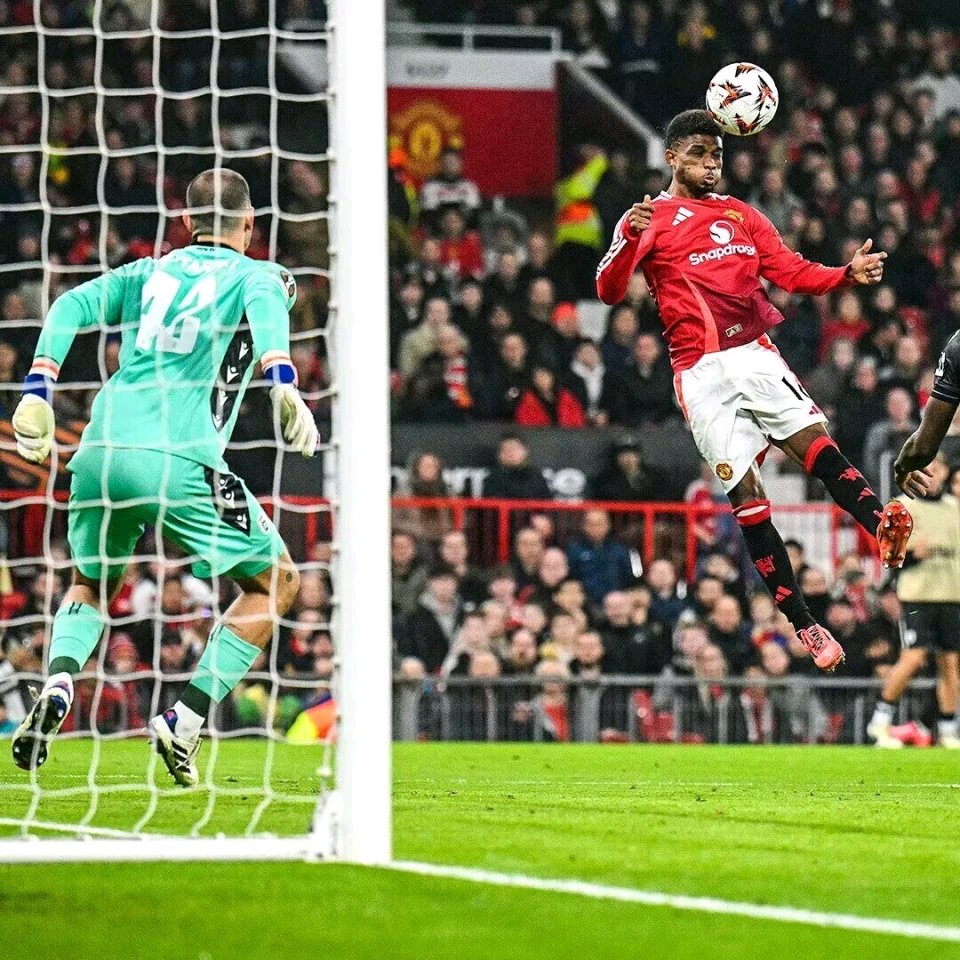 曼联客场输球，欧战席位岌岌可危的简单介绍