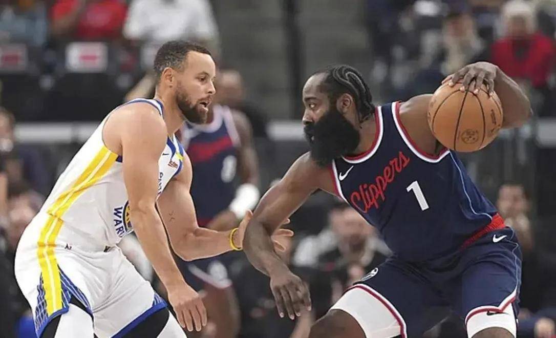 包含篮球对决:美国队PK欧洲劲旅,谁能胜出?的词条 包含篮球对决:美国队PK欧洲劲旅,谁能胜出?的词条