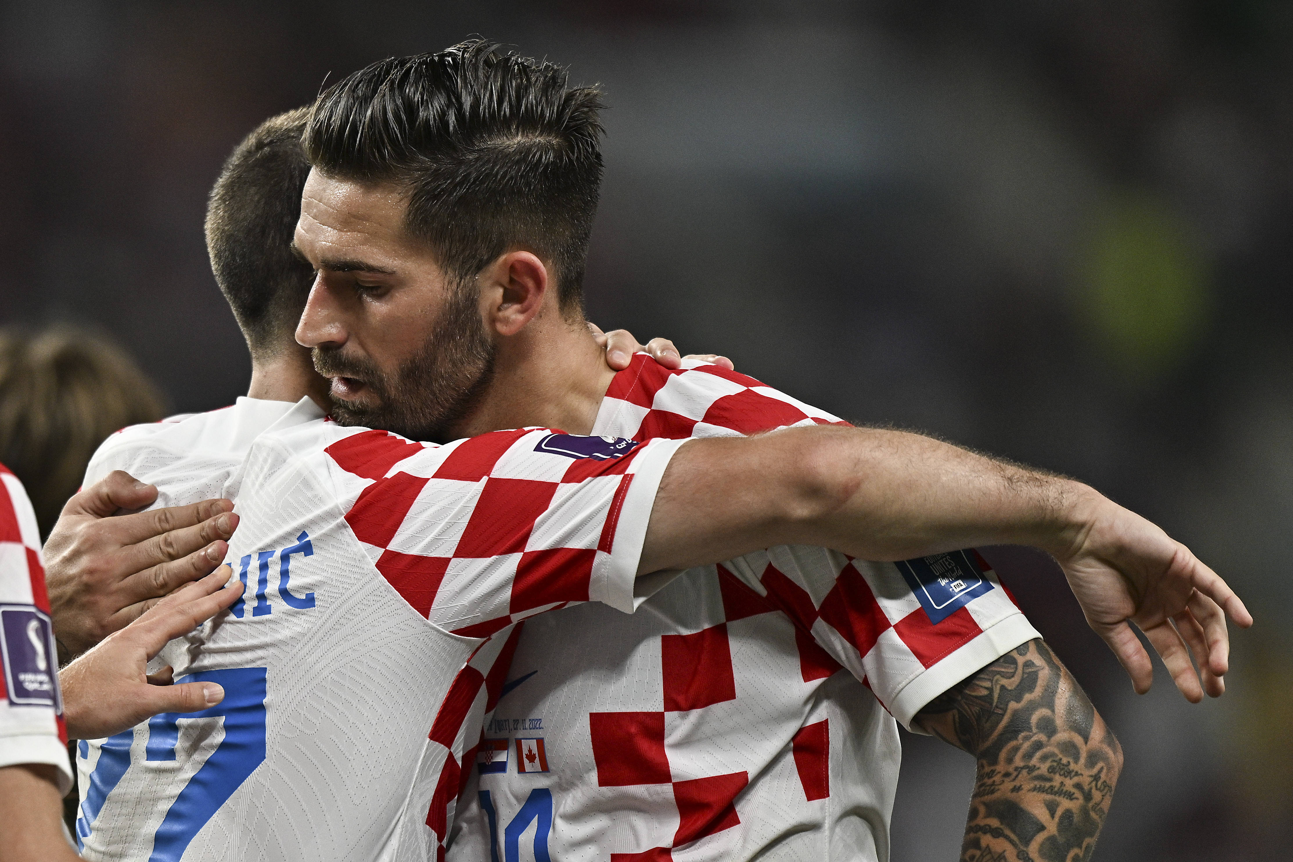 包含克罗地亚输给比利时，欧锦赛备战遭遇波折的词条