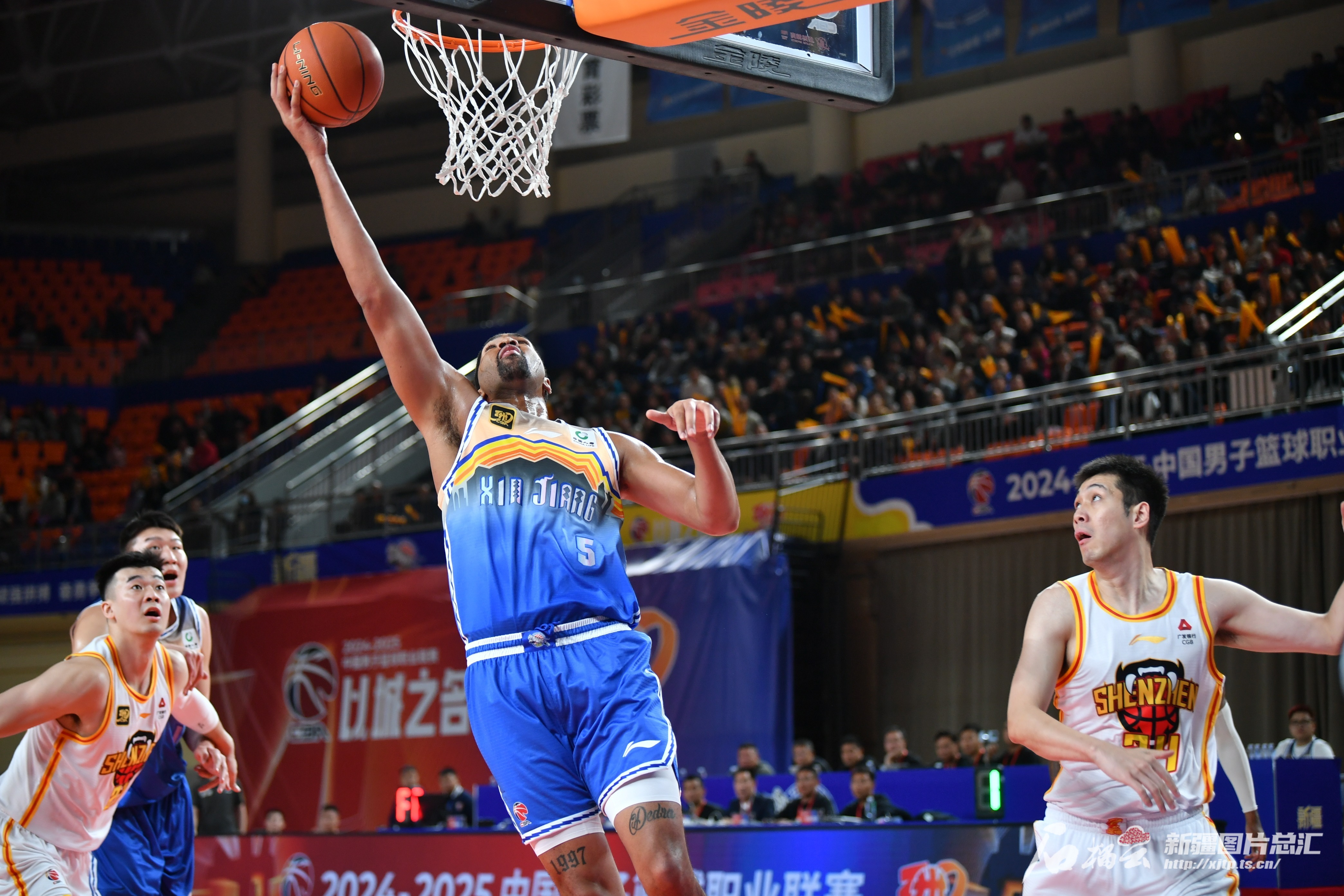 北京队外援强势发威，团队配合默契的简单介绍