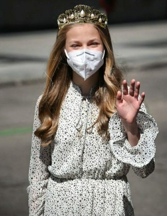 西班牙客场负于希腊，小组榜首岌岌可危的简单介绍