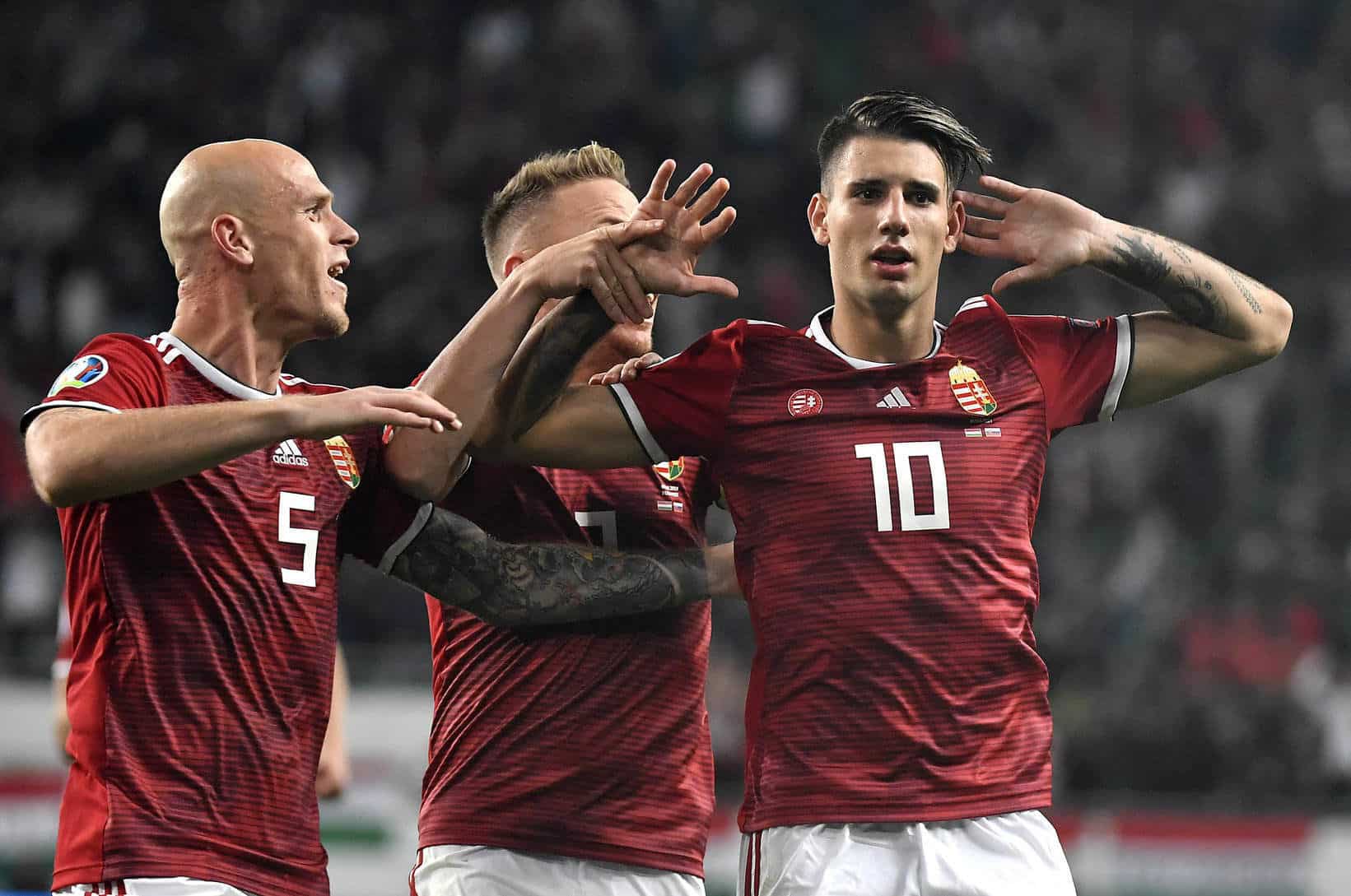 匈牙利队在与保加利亚队的比赛中获胜