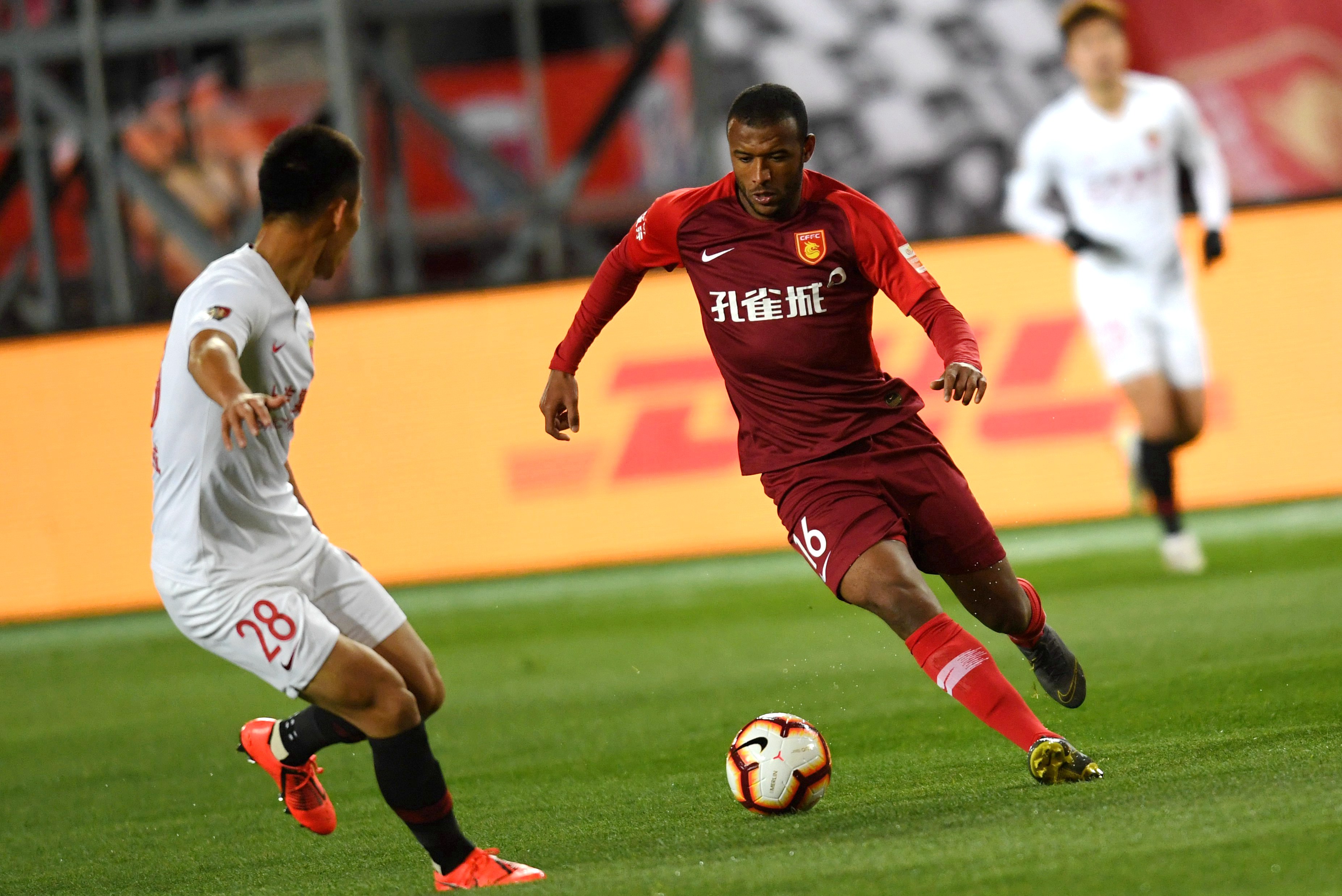 华夏幸福主场奏凯，取得关键三分的简单介绍