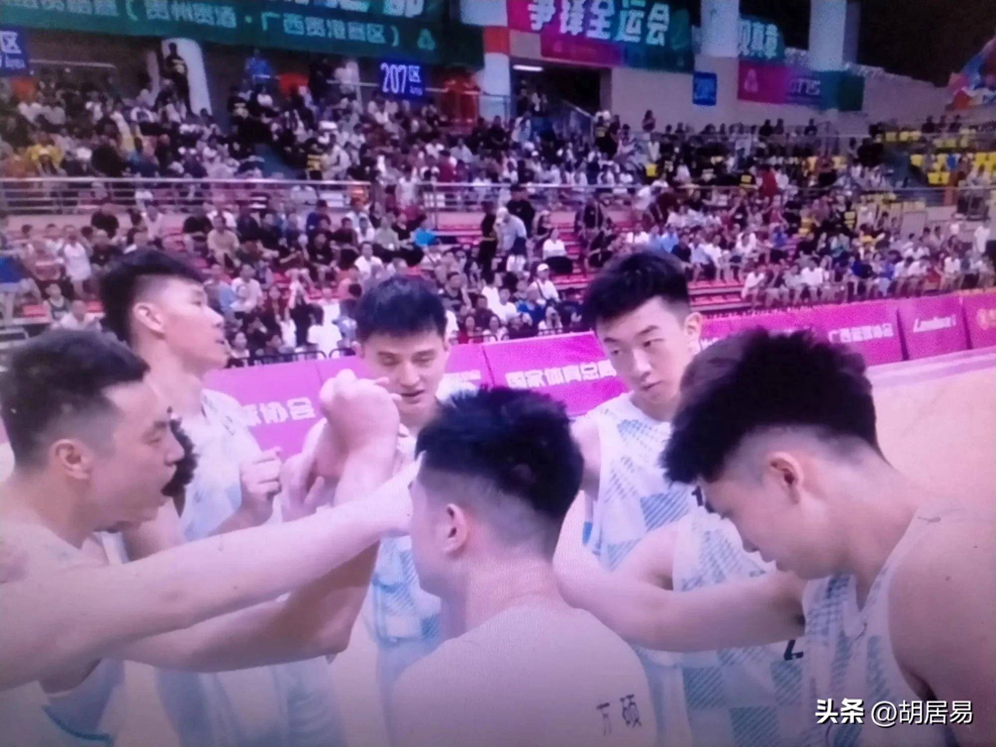 宿敌之战:四川男篮对决新疆队,谁将笑傲江湖?的简单介绍 宿敌之战:四川男篮对决新疆队,谁将笑傲江湖?的简单介绍