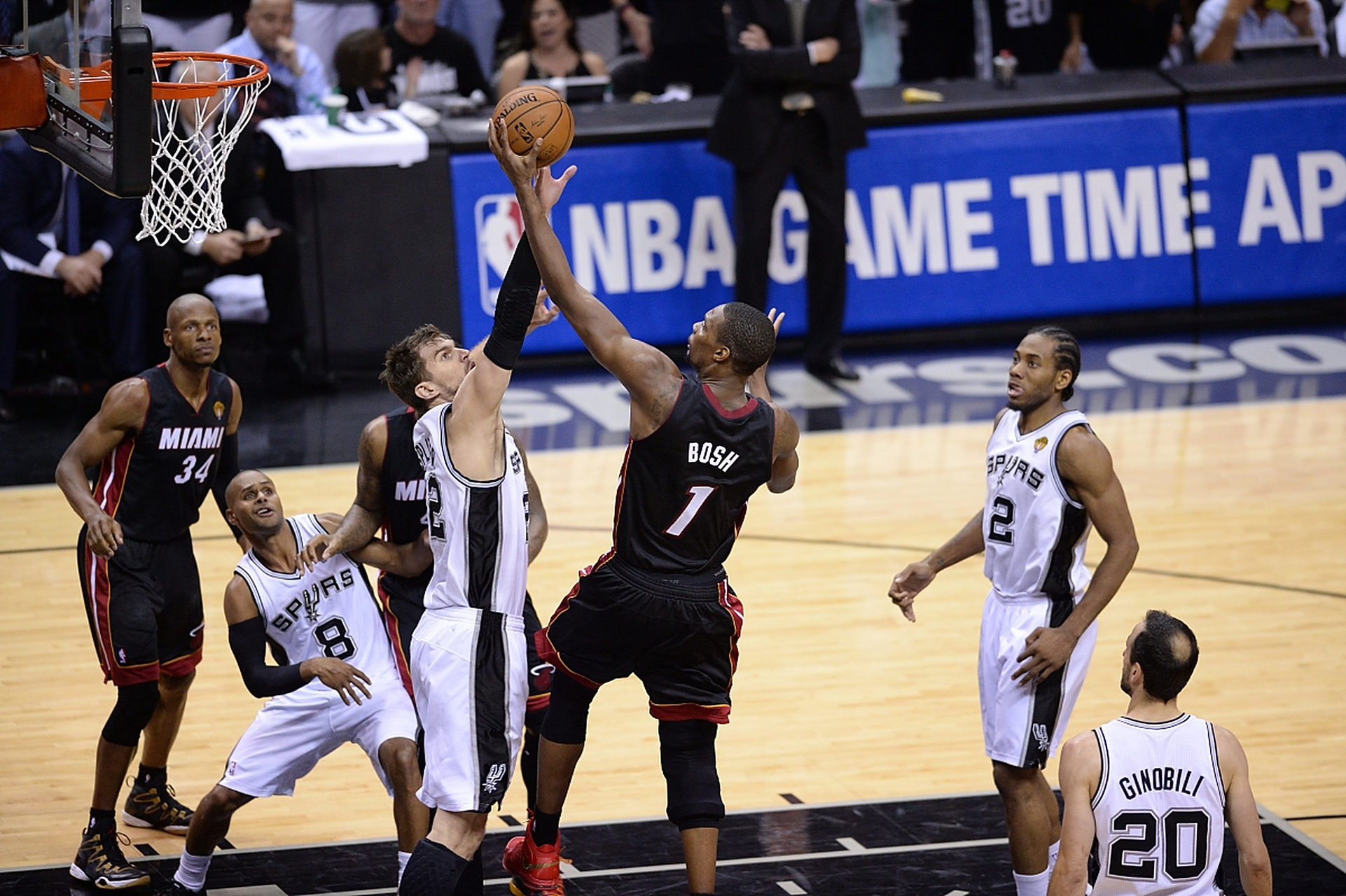 包含雄鹿力克魔术,再次展现出色表现的词条 包含雄鹿力克魔术,再次展现出色表现的词条