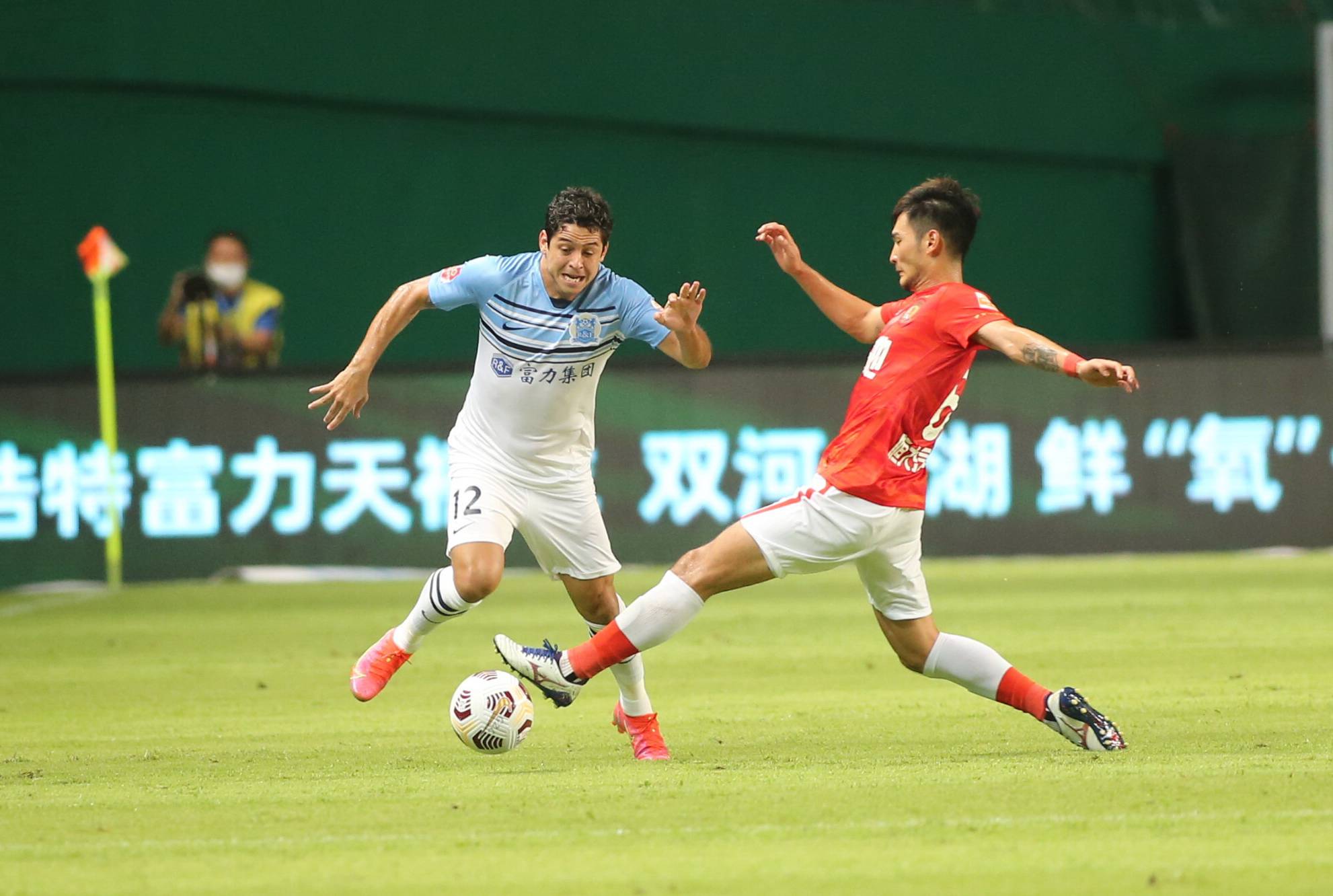 关于卡帅战术调整获奏效,球队连胜的信息 关于卡帅战术调整获奏效,球队连胜的信息