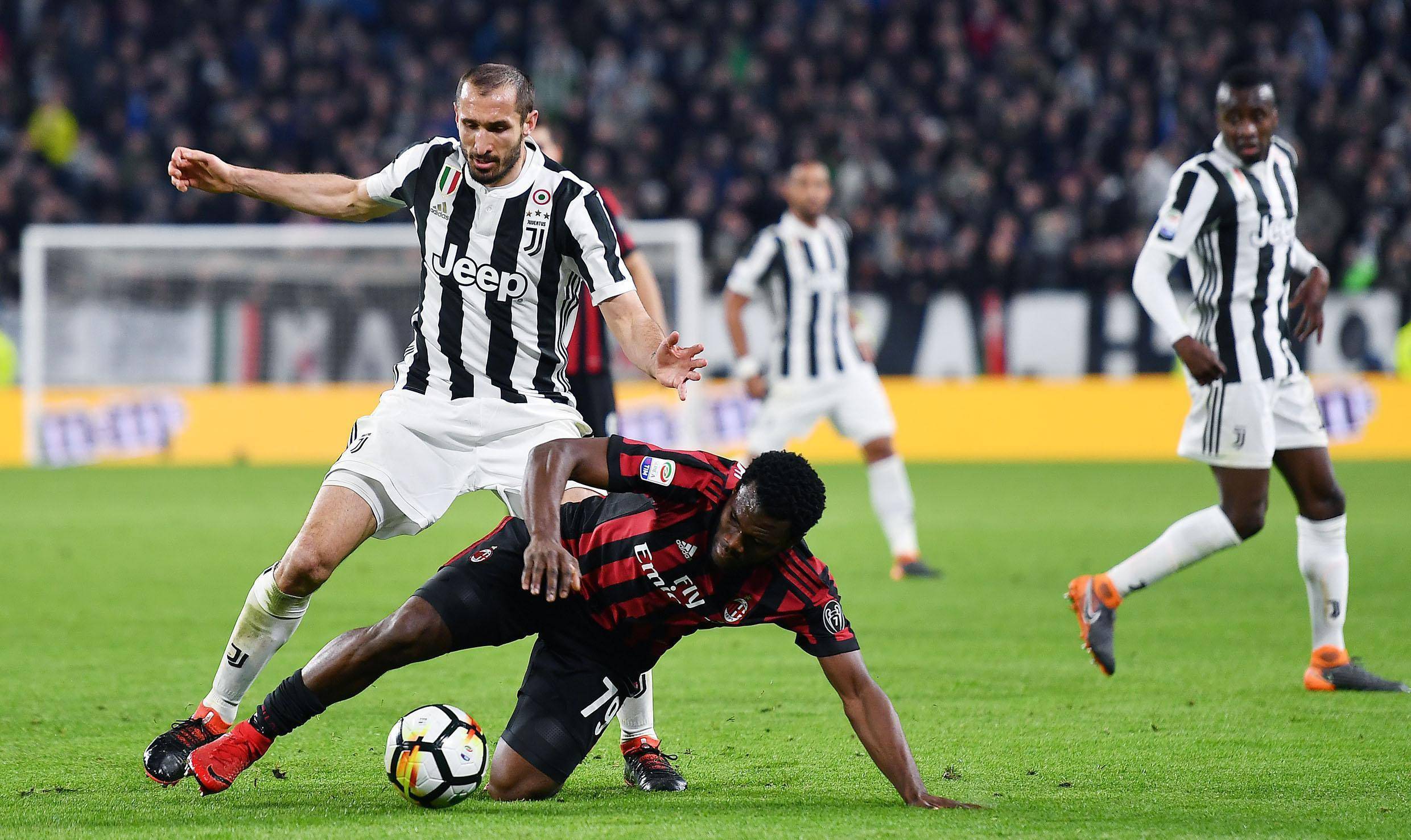 意甲联赛爆冷局面：尤文图斯艰难取胜