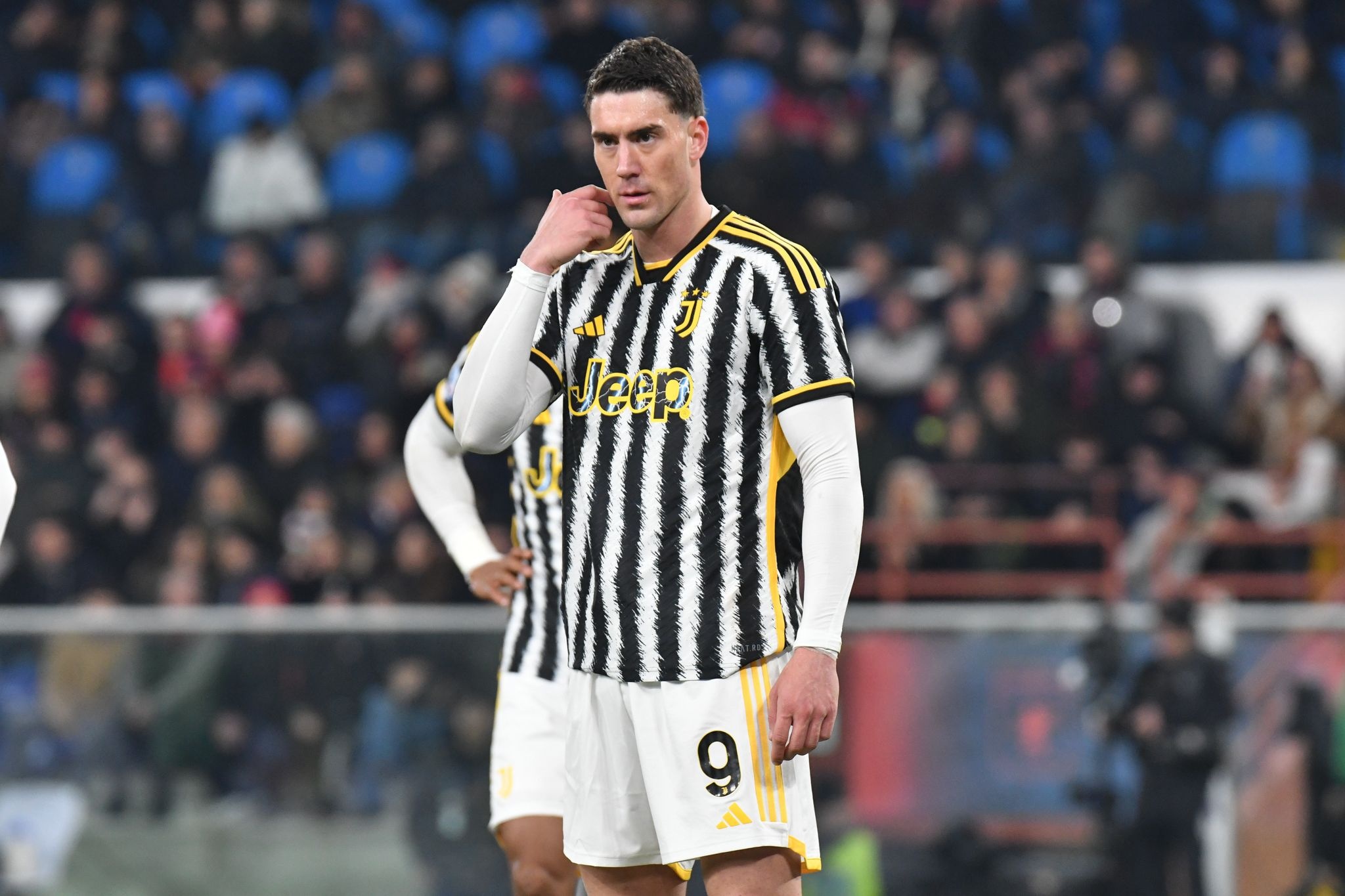 意甲联赛爆冷局面：尤文图斯艰难取胜