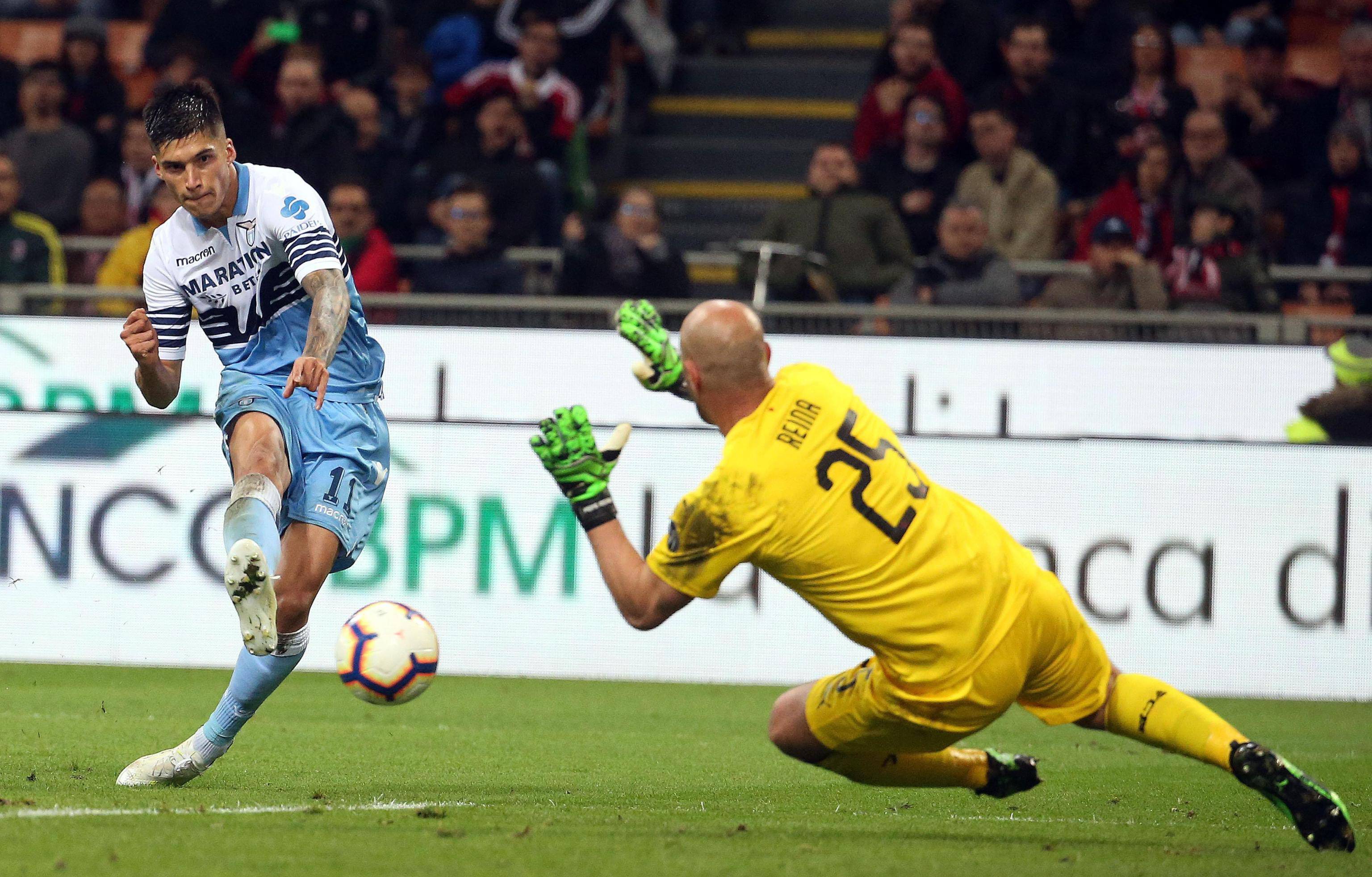 拉尔维尔队在比赛中连胜，状态神勇