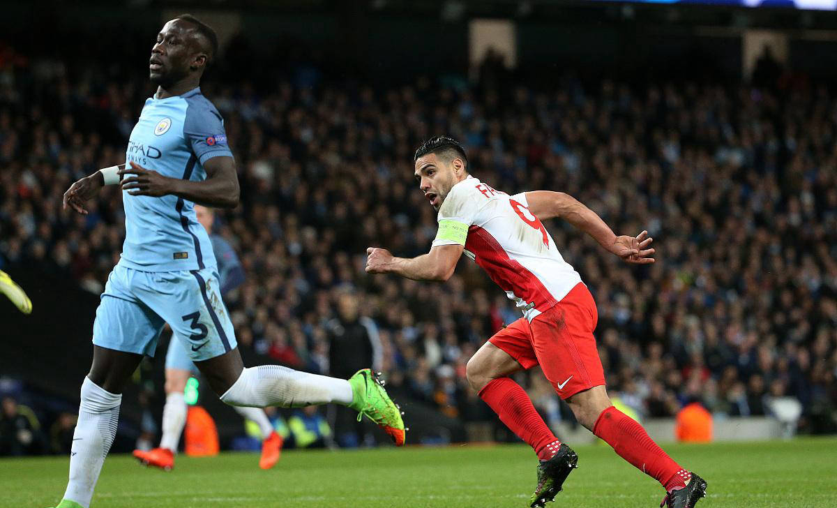 包含摩纳哥客场胜奥赛，豪取三分的词条