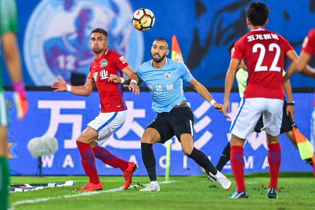 关于大连一方在主场被河南建业逆转,遭遇败北的信息 关于大连一方在主场被河南建业逆转,遭遇败北的信息