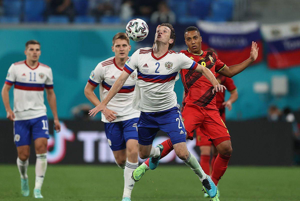 斯旺西客场逆袭，壮大球队实力的简单介绍