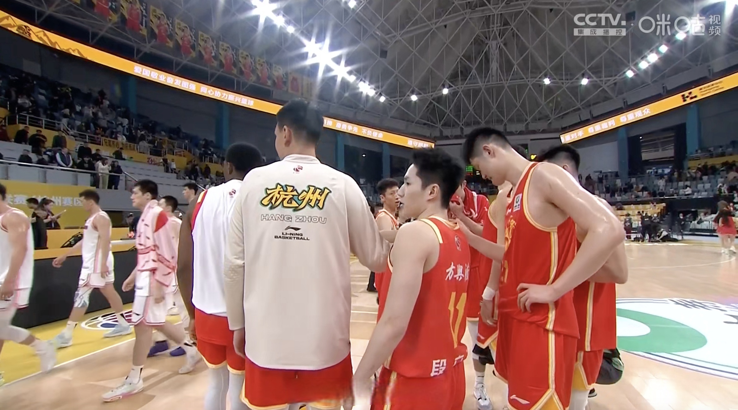 浙江广厦将在主场对阵山东男篮 浙江广厦将在主场对阵山东男篮