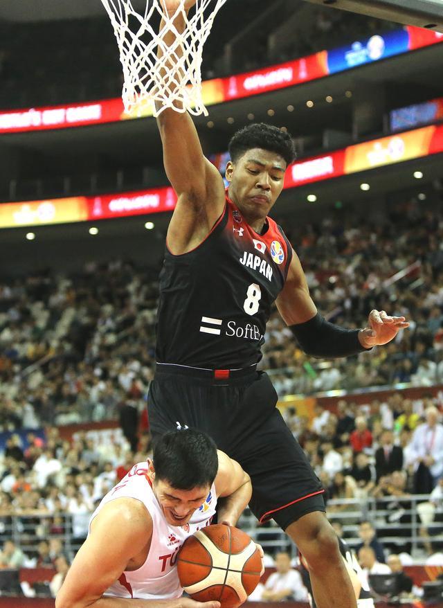 土耳其队神奇取胜,欧锦赛名不虚传 土耳其队神奇取胜,欧锦赛名不虚传