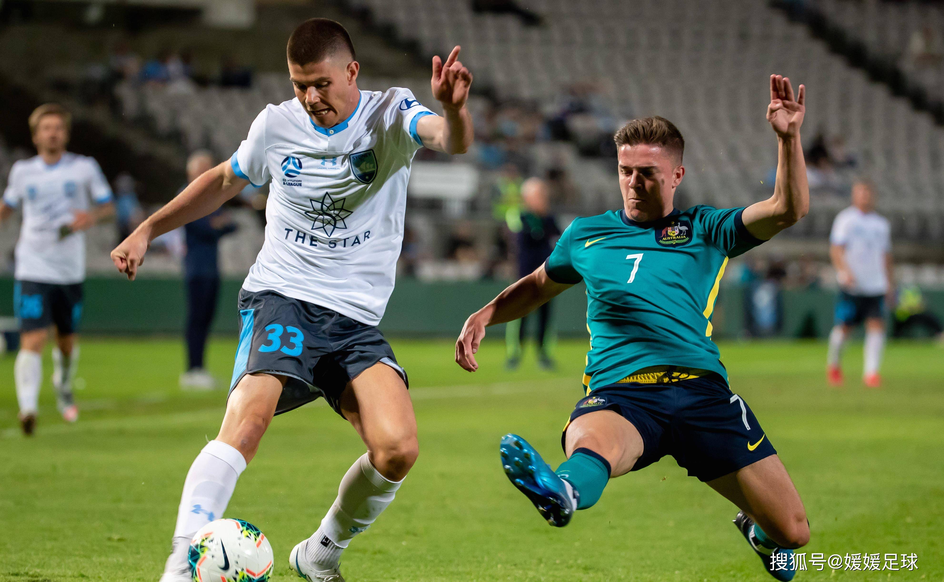 关于鹿岛鹿角历史性大胜全北现代,主场加油!的信息 关于鹿岛鹿角历史性大胜全北现代,主场加油!的信息