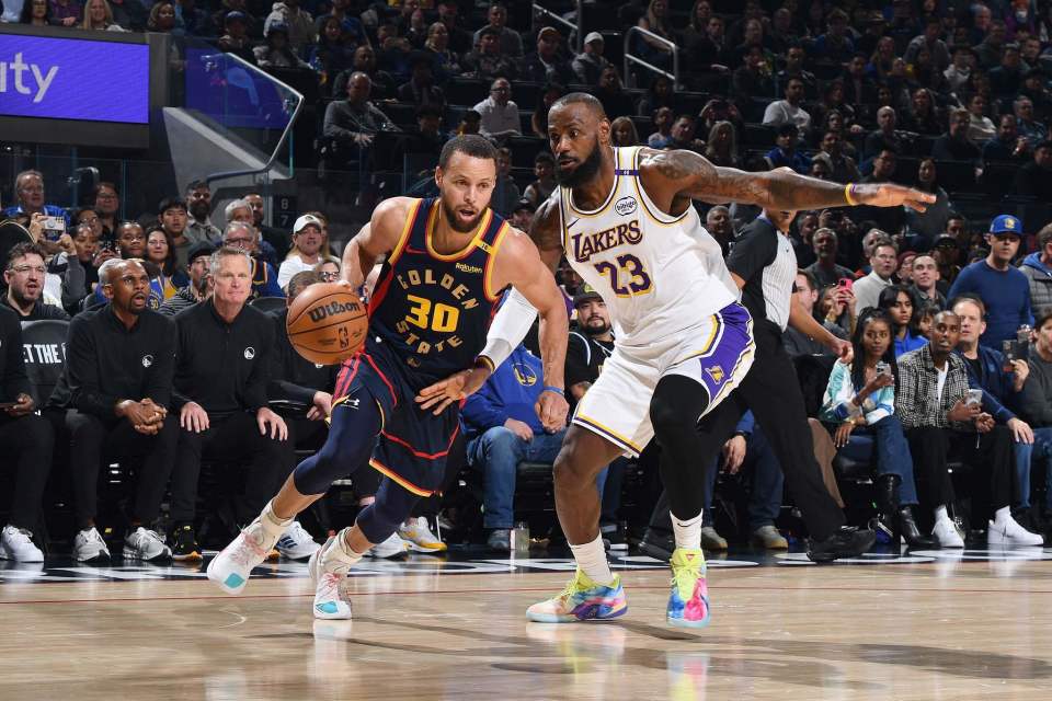 关于士兵获胜湖人,主场实现双杀的信息 关于士兵获胜湖人,主场实现双杀的信息