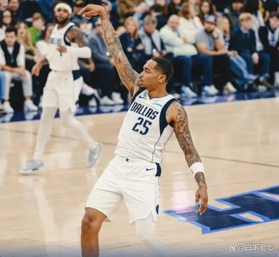 爵士逆袭独行侠缔造奇观 爵士逆袭独行侠缔造奇观