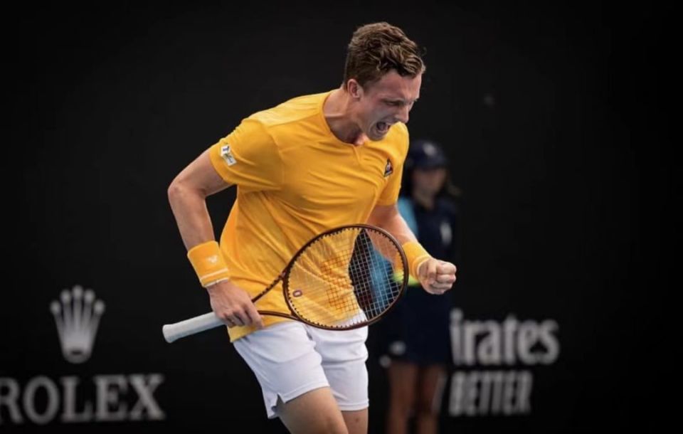 澳大利亚网球队爆冷英国网球队，穆雷爆发神勇