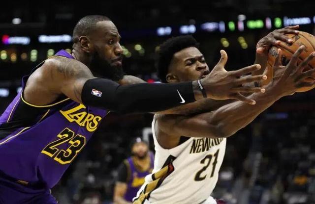 关于湖人碾压鹈鹕,米切尔关键制胜的信息 关于湖人碾压鹈鹕,米切尔关键制胜的信息