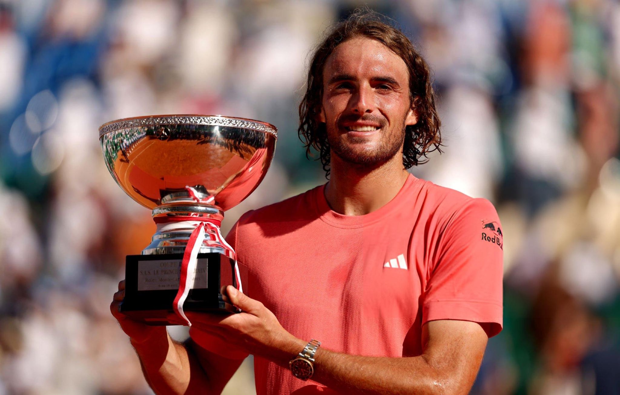 澳网碾压拉沃尔杯,西西帕斯关键制胜 澳网碾压拉沃尔杯,西西帕斯关键制胜