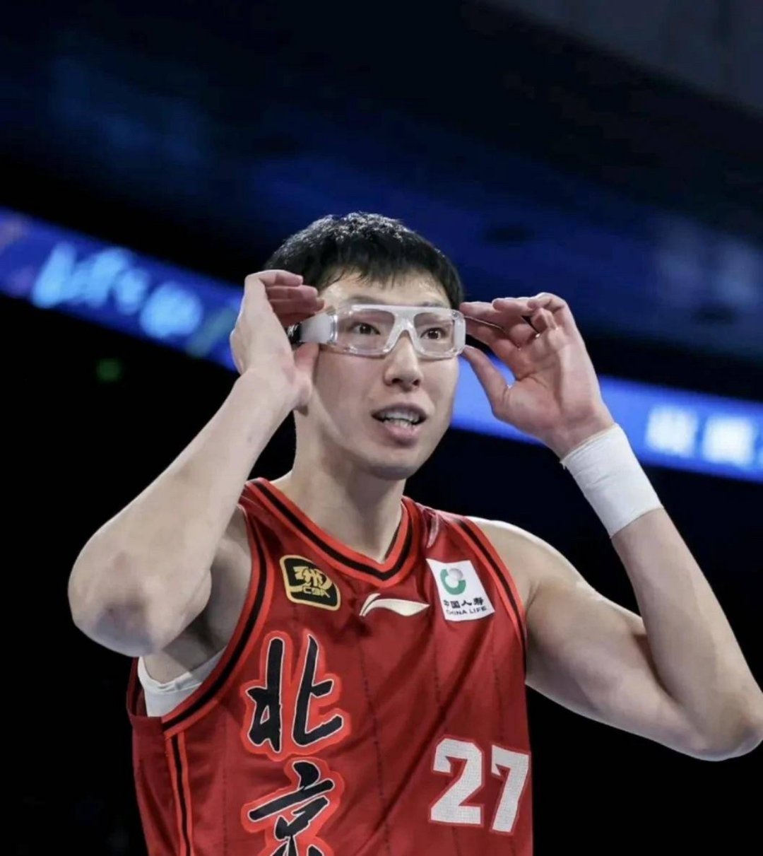 篮网翻盘骑士，周琦刷新纪录