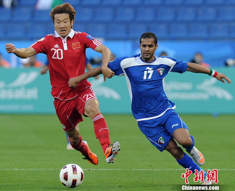 中国队完胜波兰队，奥恰洛夫高光表现