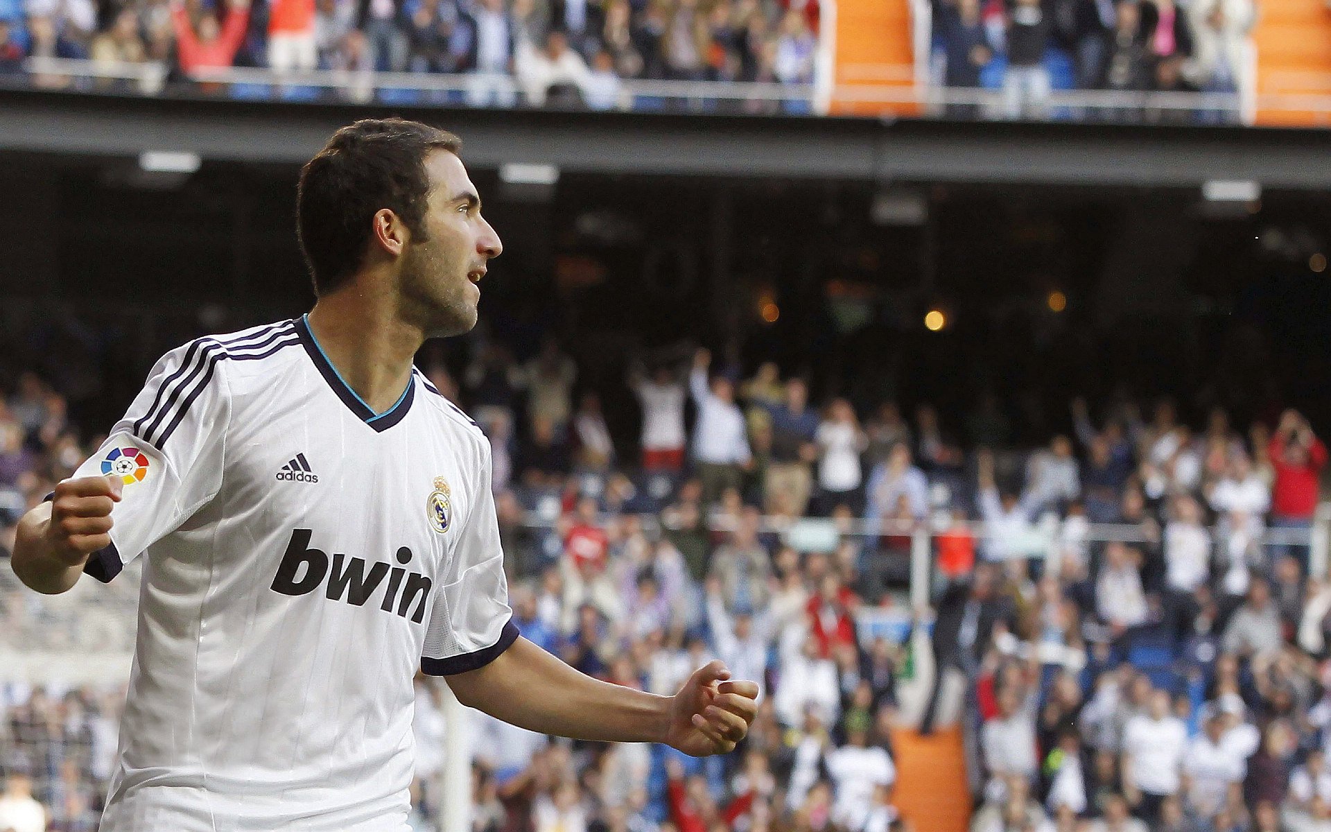 阿拉巴关键先生发力,马德里竞技掀翻马里