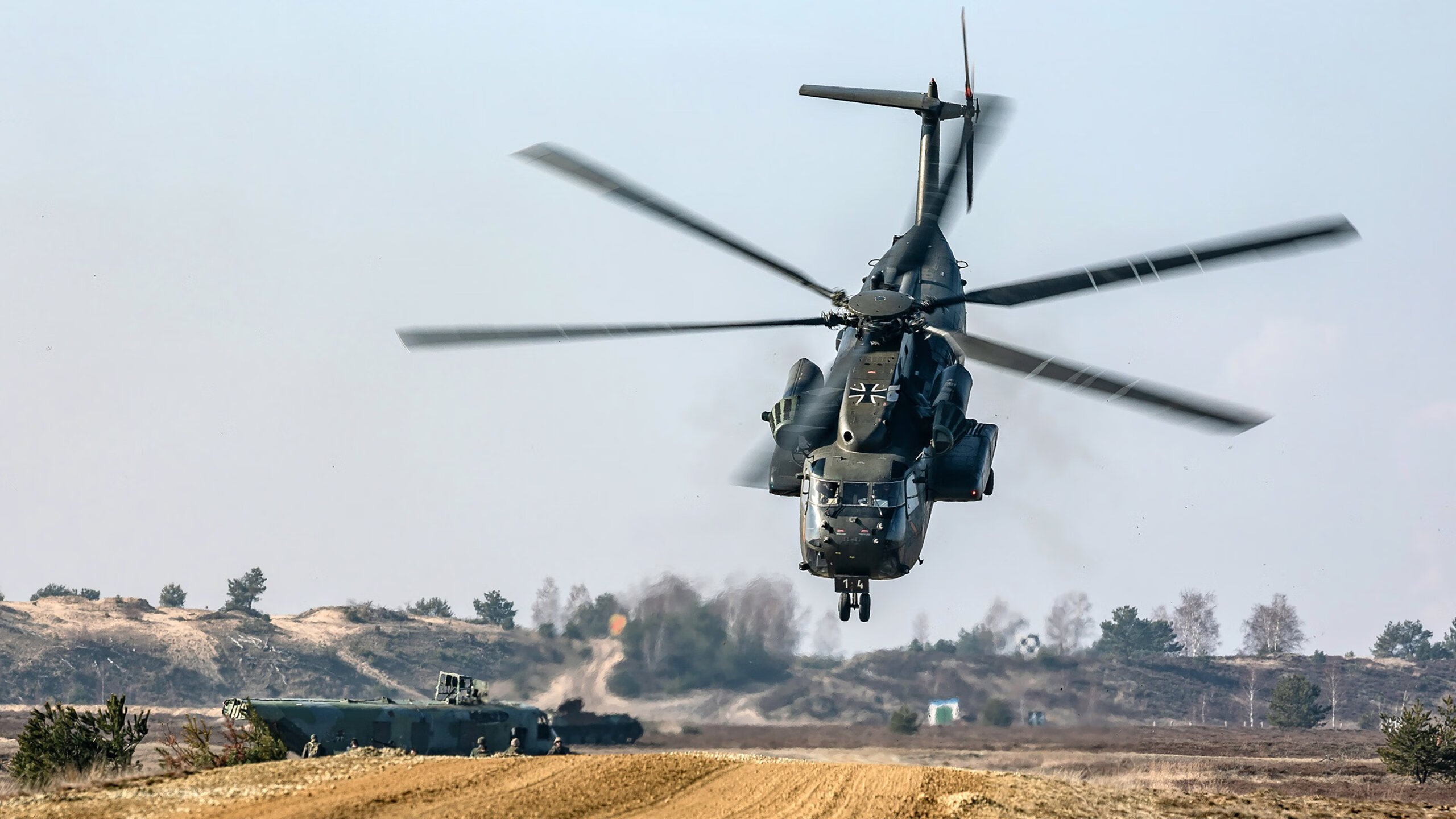 开拓者带走魔术—美加墨世界杯焦点战纪实