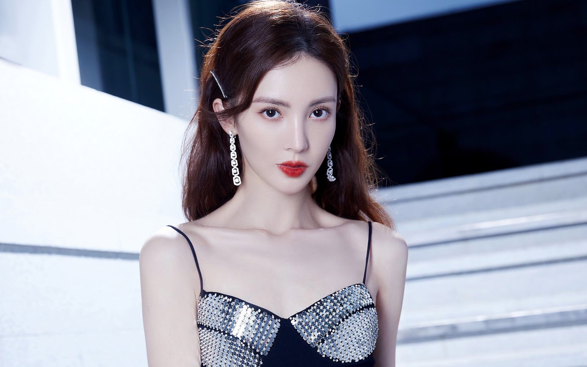 新太阳升起,当明尼苏达的雪原遇上菲尼克斯的烈日