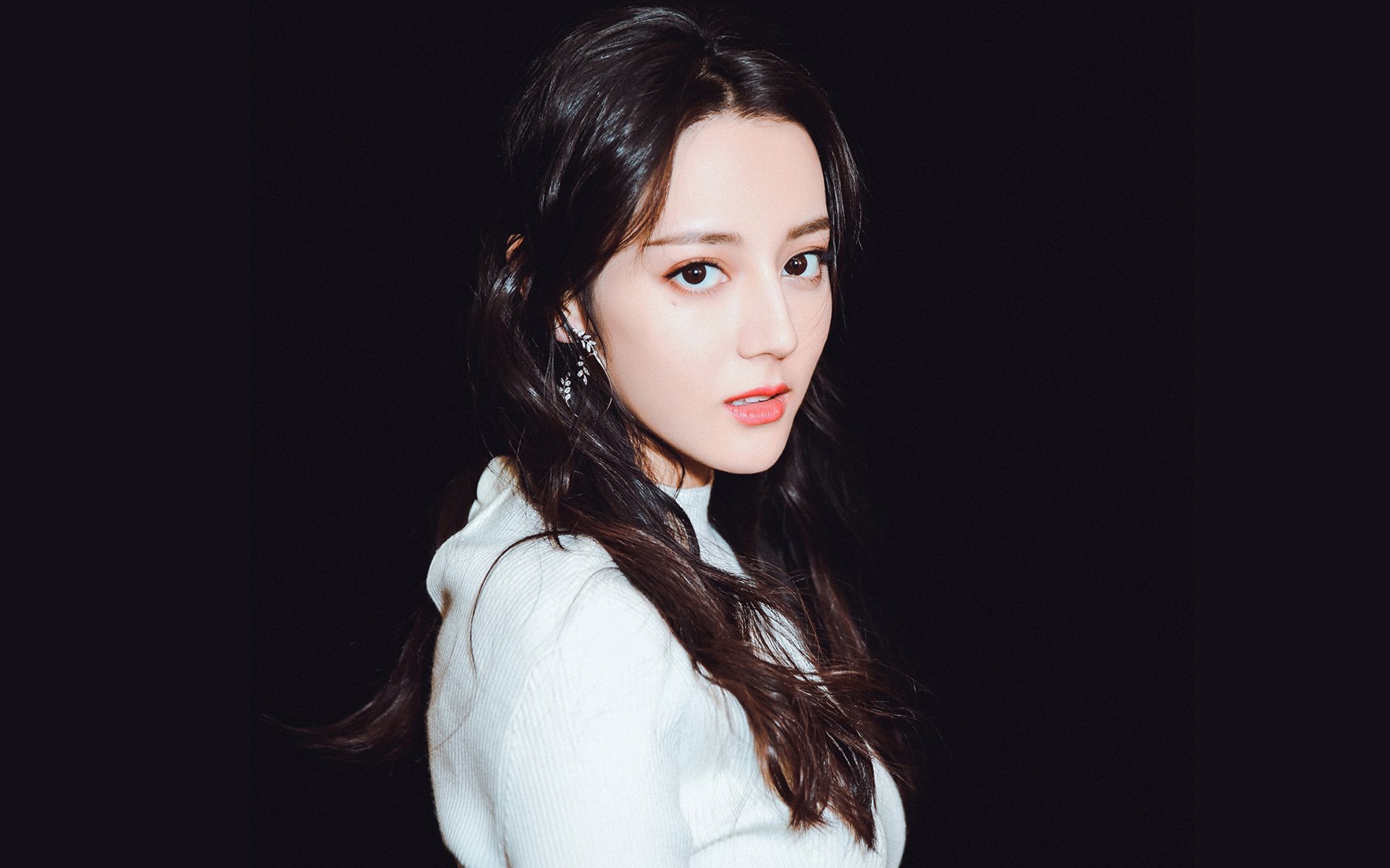 喀麦隆压哨击败摩纳哥,久保建英成为亚洲关键先生